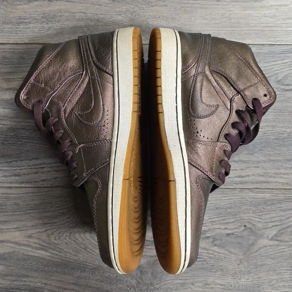 Men’s Air Jordan 1 Mid Nouveau Size 8 629151-605